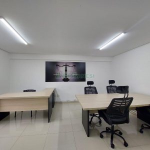 Sala Mobiliada com 78m², 1 vaga, no bairro Centro em Caxias do Sul para Alugar