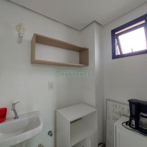 Sala Mobiliada com 78m², 1 vaga, no bairro Centro em Caxias do Sul para Alugar
