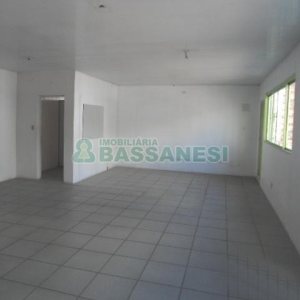 Loja com 70m², no bairro Centro em Caxias do Sul para Alugar