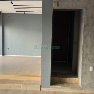 Loja com 70m², no bairro Centro em Caxias do Sul para Alugar