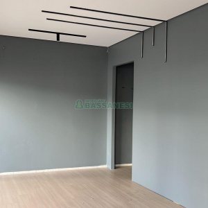 Loja com 70m², no bairro Centro em Caxias do Sul para Alugar