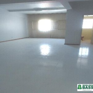 Sala com 40m², no bairro Centro em Caxias do Sul para Comprar
