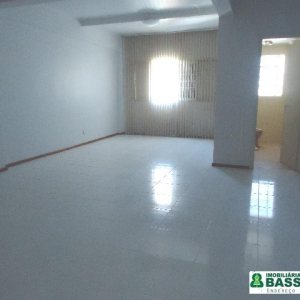 Sala com 40m², no bairro Centro em Caxias do Sul para Comprar