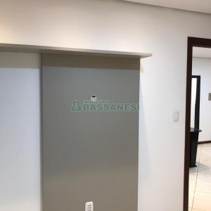 Apto Mobiliado com 39m², 1 dormitório, 1 vaga, no bairro São Pelegrino em Caxias do Sul para Alugar