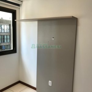 Apto Mobiliado com 39m², 1 dormitório, 1 vaga, no bairro São Pelegrino em Caxias do Sul para Alugar