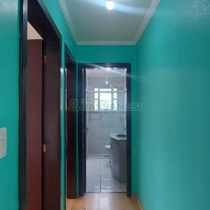 Apartamento com 77m², 2 dormitórios, 1 vaga, no bairro São Leopoldo em Caxias do Sul para Alugar