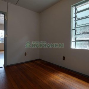 Sala com 60m², no bairro São Pelegrino em Caxias do Sul para Alugar
