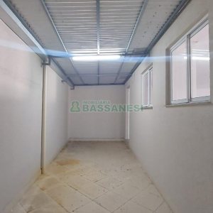 Loja com 225m², no bairro Sagrada Família em Caxias do Sul para Alugar ou Comprar