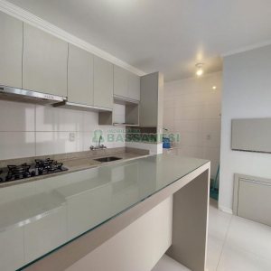 Apartamento, 2 dormitórios, 1 vaga, no bairro Santa Lúcia em Caxias do Sul para Alugar