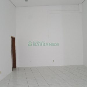 Loja com 40m², no bairro Centro em Caxias do Sul para Alugar