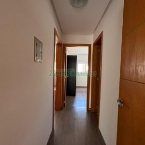 Apartamento com 95m², 2 dormitórios, 2 vagas, no bairro Madureira em Caxias do Sul para Alugar