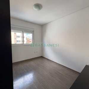 Apartamento com 95m², 2 dormitórios, 2 vagas, no bairro Madureira em Caxias do Sul para Alugar