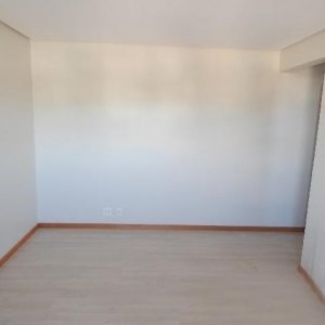 Apartamento com 86m², 2 dormitórios, 1 vaga, no bairro Lourdes em Caxias do Sul para Comprar