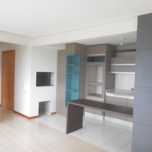 Apartamento com 86m², 2 dormitórios, 1 vaga, no bairro Lourdes em Caxias do Sul para Comprar