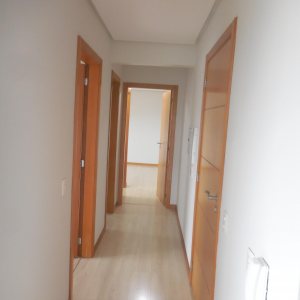 Apartamento com 86m², 2 dormitórios, 1 vaga, no bairro Lourdes em Caxias do Sul para Comprar