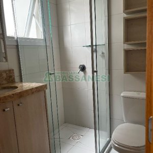 Apartamento com 72m², 2 dormitórios, 2 vagas, no bairro Lourdes em Caxias do Sul para Alugar