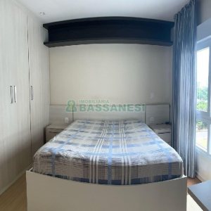 Apartamento com 72m², 2 dormitórios, 2 vagas, no bairro Lourdes em Caxias do Sul para Alugar