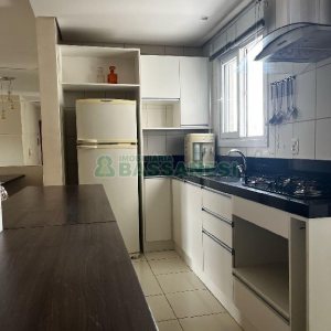 Apartamento com 72m², 2 dormitórios, 2 vagas, no bairro Lourdes em Caxias do Sul para Alugar