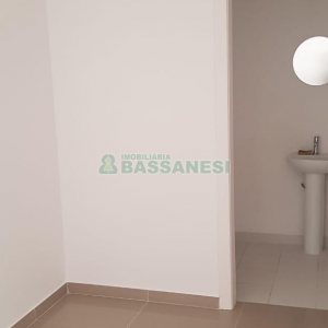 Sala com 44m², 1 vaga, no bairro Pio X em Caxias do Sul para Alugar