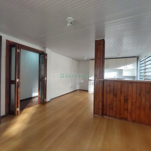 Apartamento com 94m², 3 dormitórios, 2 vagas, no bairro Interlagos em Caxias do Sul para Alugar