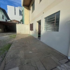 Apartamento com 94m², 3 dormitórios, 2 vagas, no bairro Interlagos em Caxias do Sul para Alugar