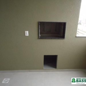 Apartamento com 104m², 3 dormitórios, 2 vagas, no bairro Madureira em Caxias do Sul para Alugar