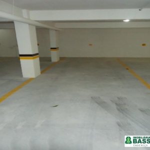 Apartamento com 104m², 3 dormitórios, 2 vagas, no bairro Madureira em Caxias do Sul para Alugar