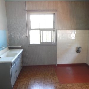 Casa com 200m², 3 dormitórios, 1 vaga, no bairro Rio Branco em Caxias do Sul para Comprar