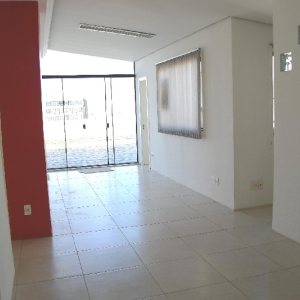Sala com 127m², no bairro Centro em Caxias do Sul para Comprar