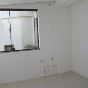 Sala com 127m², no bairro Centro em Caxias do Sul para Comprar
