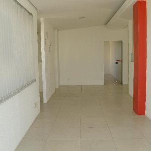 Sala com 127m², no bairro Centro em Caxias do Sul para Comprar