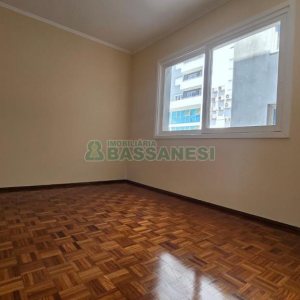 Apartamento com 177m², 4 dormitórios, 1 vaga, no bairro Lourdes em Caxias do Sul para Comprar
