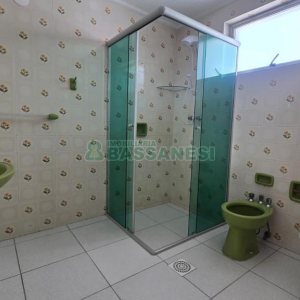 Apartamento com 177m², 4 dormitórios, 1 vaga, no bairro Lourdes em Caxias do Sul para Comprar