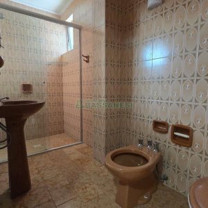 Apartamento com 177m², 4 dormitórios, 1 vaga, no bairro Lourdes em Caxias do Sul para Comprar