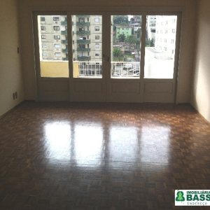 Apartamento, 4 dormitórios, 1 vaga, no bairro Lourdes em Caxias do Sul para Comprar