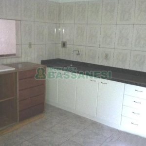 Loja com 180m², no bairro Lourdes em Caxias do Sul para Alugar