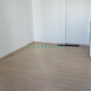 Apartamento com 57m², 1 dormitório, 1 vaga, no bairro Centro em Caxias do Sul para Alugar