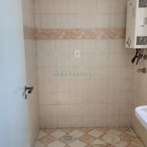 Apartamento com 57m², 1 dormitório, 1 vaga, no bairro Centro em Caxias do Sul para Alugar