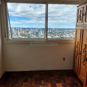 Apartamento com 112m², 2 dormitórios, 1 vaga, no bairro Centro em Caxias do Sul para Comprar