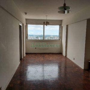 Apartamento com 112m², 2 dormitórios, 1 vaga, no bairro Centro em Caxias do Sul para Comprar