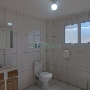 Loja com 170m², no bairro Santa Lúcia em Caxias do Sul para Alugar