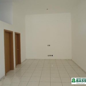 Loja com 170m², no bairro Santa Catarina em Caxias do Sul para Alugar