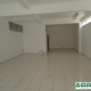 Loja com 170m², no bairro Santa Catarina em Caxias do Sul para Alugar