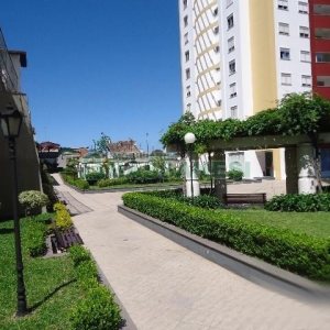 Apartamento com 95m², 3 dormitórios, 2 vagas, no bairro Rio Branco em Caxias do Sul para Alugar