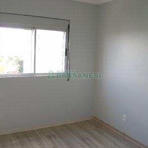 Apartamento com 95m², 3 dormitórios, 2 vagas, no bairro Rio Branco em Caxias do Sul para Alugar