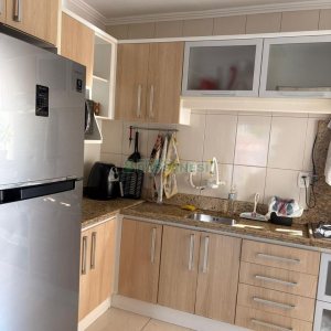 Apartamento com 61m², 2 dormitórios, 1 vaga, no bairro Medianeira em Caxias do Sul para Comprar