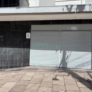 Loja com 254m², 2 vagas, no bairro Centro em Caxias do Sul para Alugar