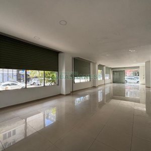 Loja com 254m², 2 vagas, no bairro Centro em Caxias do Sul para Alugar