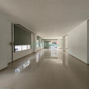 Loja com 254m², 2 vagas, no bairro Centro em Caxias do Sul para Alugar