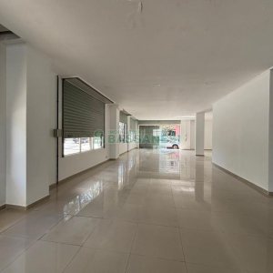 Loja com 254m², 2 vagas, no bairro Centro em Caxias do Sul para Alugar